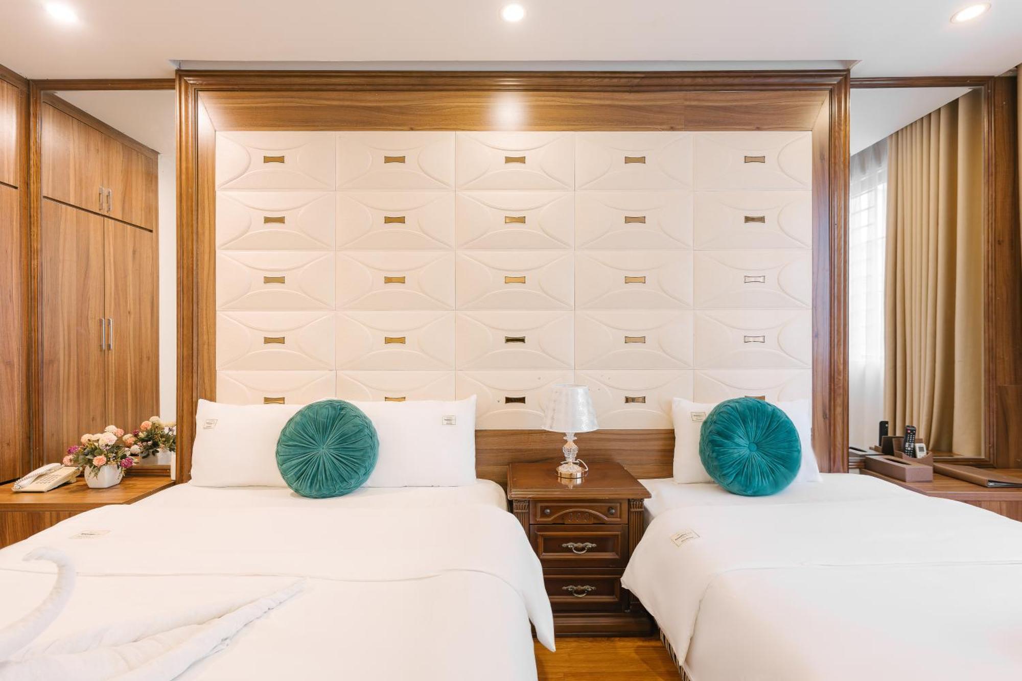 The Ky Moi Hotel And Spa - Ha Noi Center- Near Vincom Ba Trieu Hanoi Kültér fotó